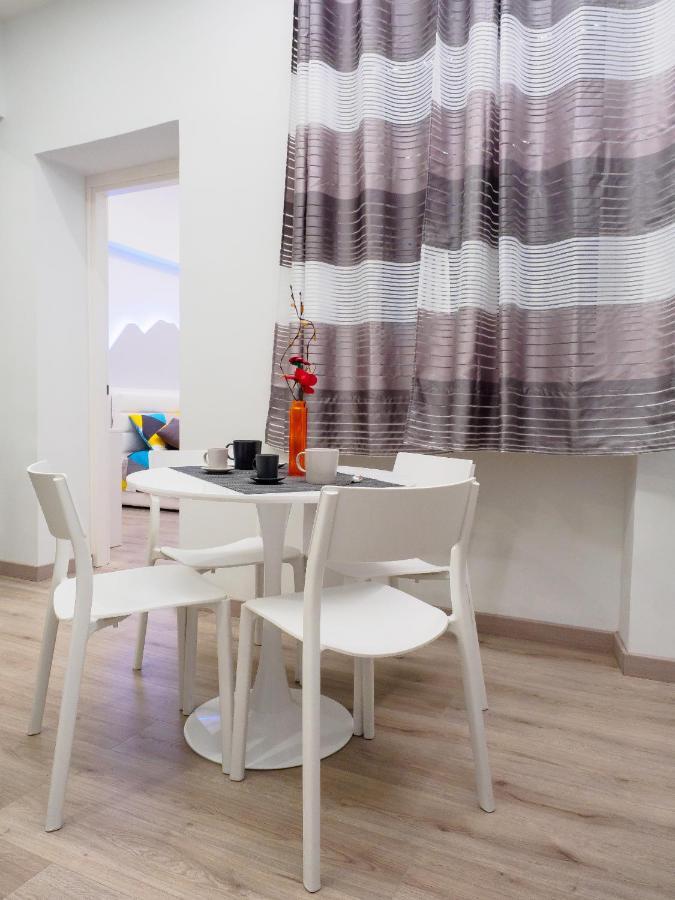 Plebiscito Home Holidays Неаполь Экстерьер фото